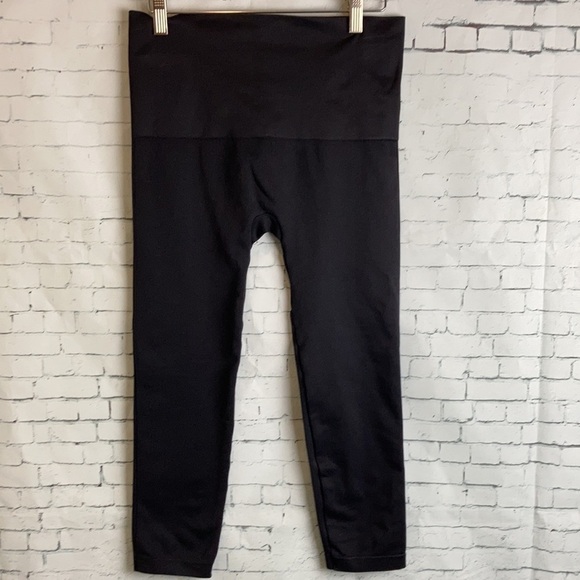 SPANX Look At Me Now Crop Leggings Black 1X Plus Size Everyday Elevated Basic - Picture 11 of 16